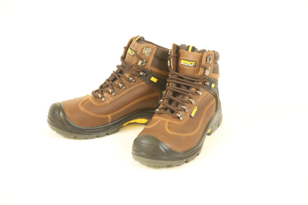 Foreman Safety Boots scaled